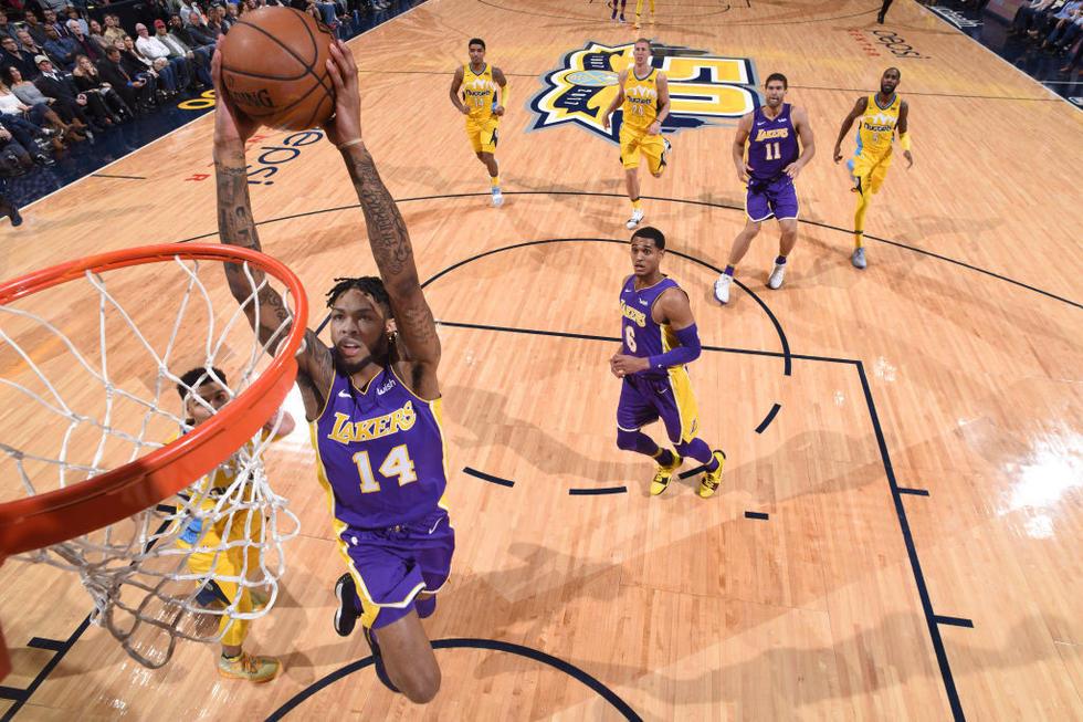 策应和偶尔 策应和偶尔