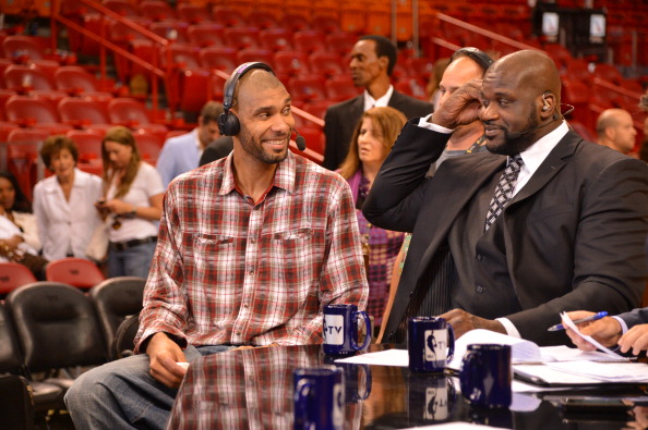 逼迫76人 逼迫76人